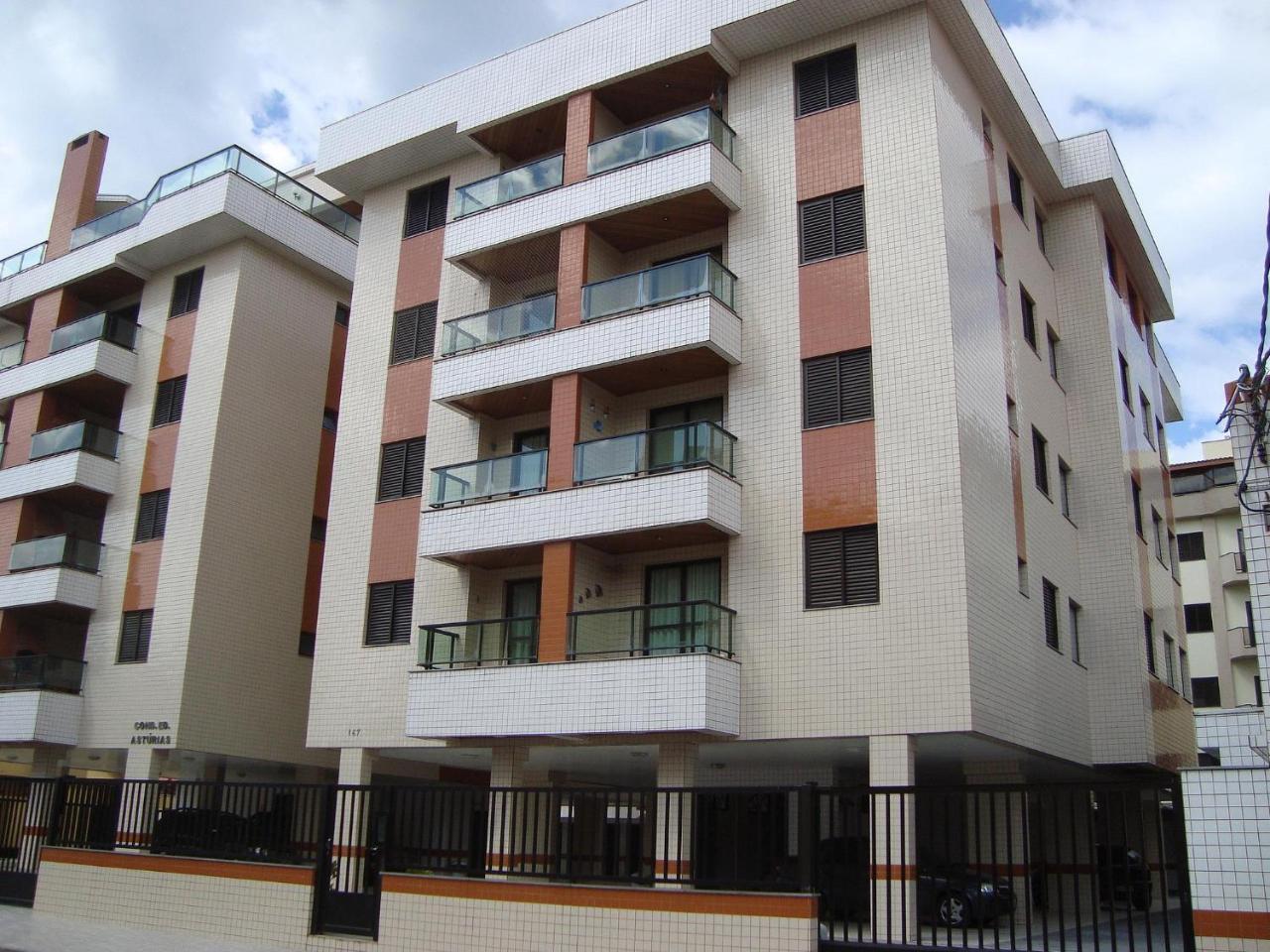 Condominio Asturias Ubatuba Kültér fotó